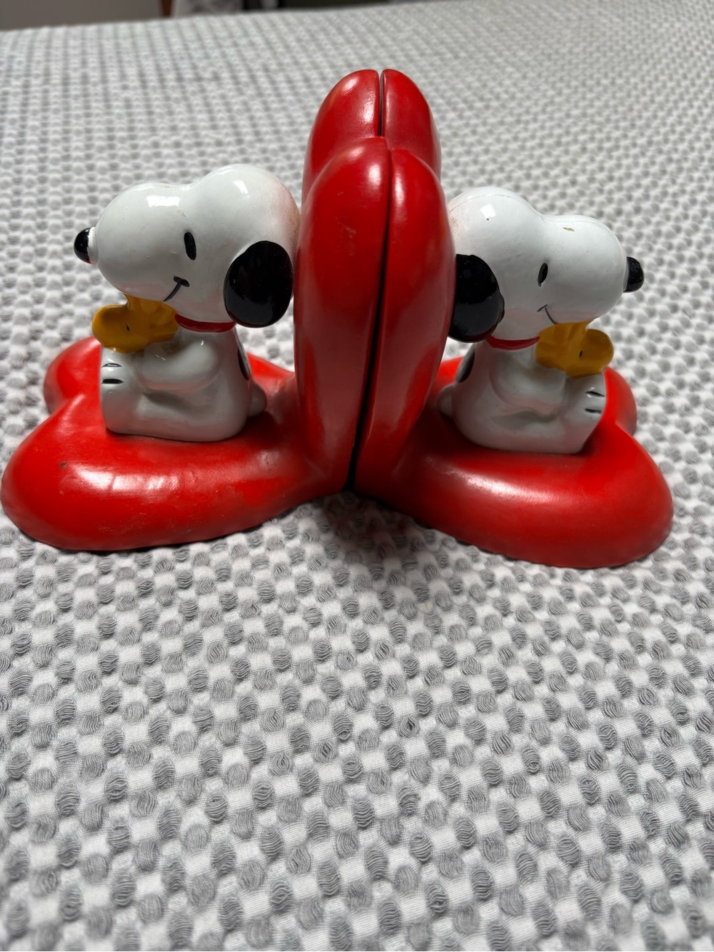 Peanuts Snoopy and Woodstock Vintage 1972 Heart Shaped Bookends